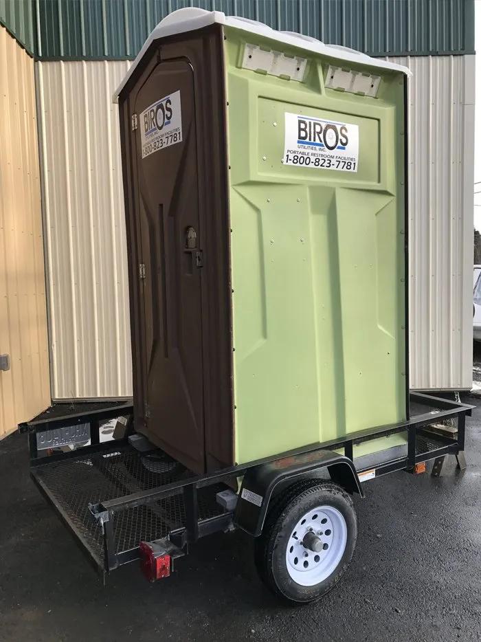 wheeled portable toilet unit